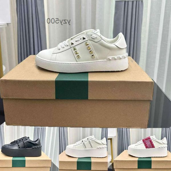 Men Casual Designer Womens Shoes Travel Leather Man Laceup Fashion Lady Running Trainers Letters Woman Shoe Platfor loewesneakers loewelies