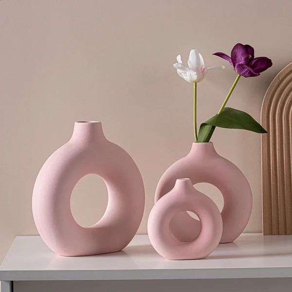 European Pink Ceramic Openwork Vase Flower Arrangement Plant Decoration Entrance Dining Table Vase Interior Ornaments Decoration 241231