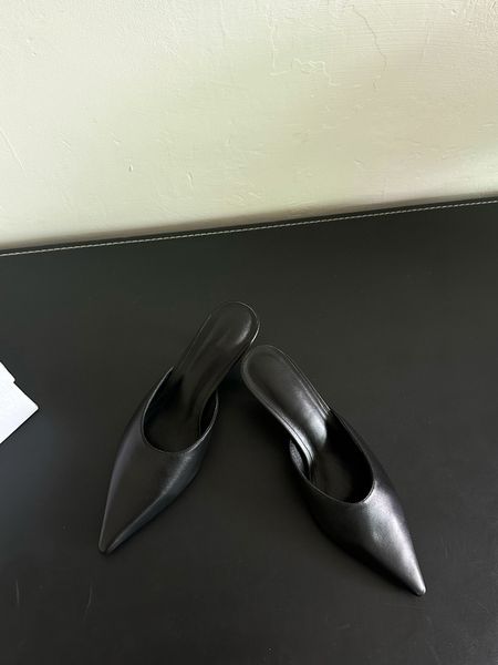 Spring and summer new minimalist pointed cat heel sandals, summer low heel sandals, women&#039;s 2024 outdoor women&#039;s slippers, ordinar