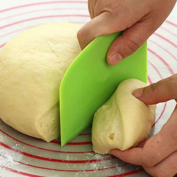 Plastic Dough Weight Cutter Cookie Fondant Bread Pizza Tools Spatula Cake Butter Scraper Pastry and Bakery Kitchen Utensils