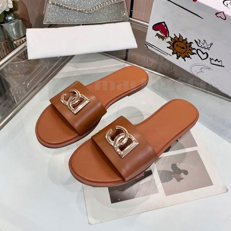 Women summer sandals fashionable candy colored slippers designer elegant party casual flat sandals open toed beach