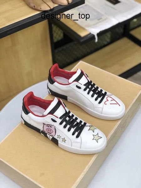 Com Box Top Top Luxury Calfskin Sneakers Shoes Shoes Mens Sports Lace Up S Treinadores Técnicos Nappa Portofino Casua Dolcegabana Dolcegabba