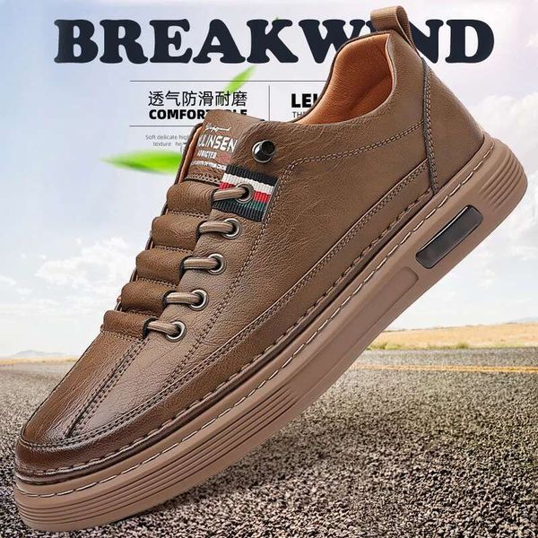 Men&#039;s spring and autumn style 2024 new trend versatile men&#039;s casual board shoes soft sole breathable leather