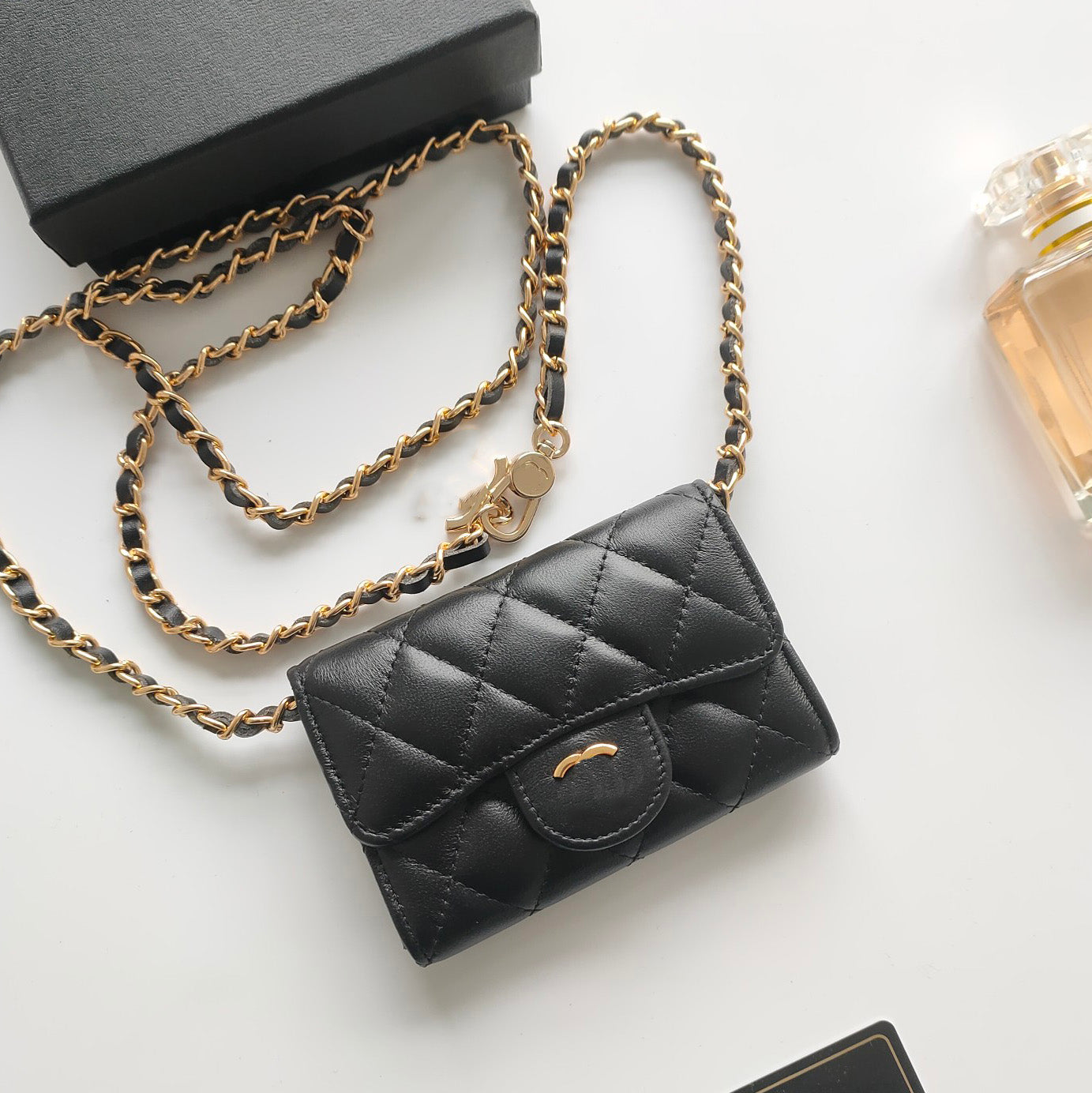 Designers Chain Wallets Womens Mini Shoulder Bag Men Luxury Leather Purse Ladies Classic Card Holders Passport Holder Mutlicolor Portable With Box B