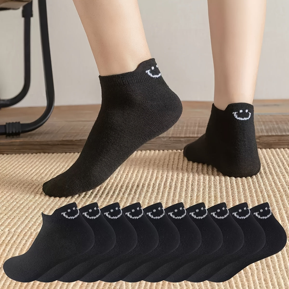 TEMU 10 Pairs Women's Cartoon Face Smile Short Socks, Comfortable Breathable Polyester Knit Fabric, Solid Color, 95% Polyester 5% Elastane, 280g-m²,