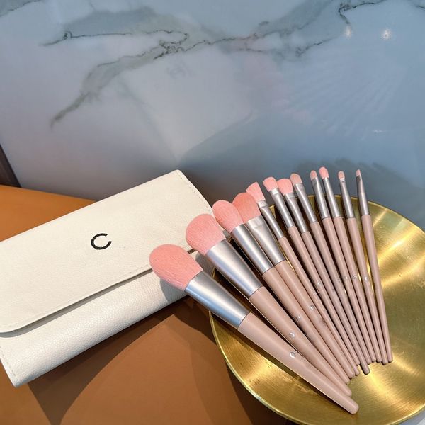 Makeup Brush Set with Organizer Gift Box for Convenient Storage Eco-Friendly Nano Fiber Brushes with Strong Powder Gripping Power