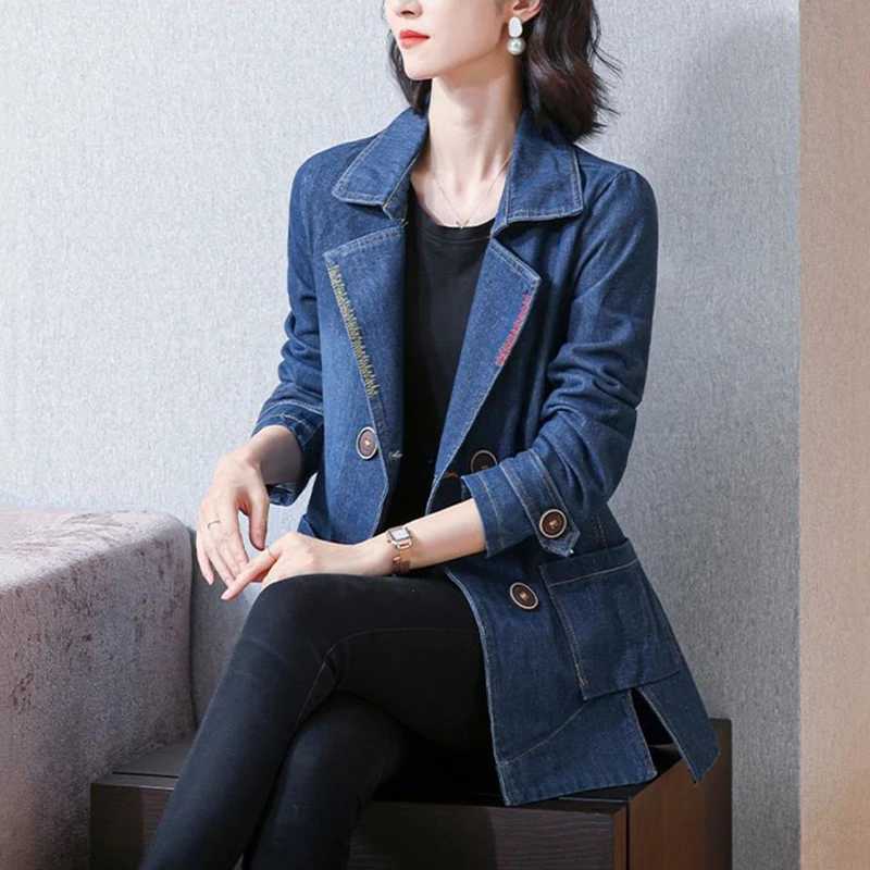 Denim Jacket Coat Women Double Breasted Full Sleeves Vintage Windbreaker Female Long Jean Jacket Outerwear Tops NewSpring AutumnX240920