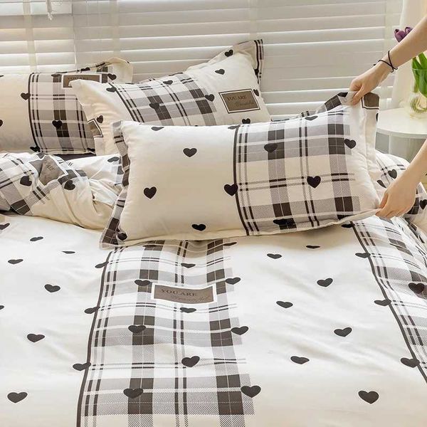 4-piece bedding set comforter set Soft and comfortable for be suited to four seasons Suitable for the room dormitory Love Rabb Y240730