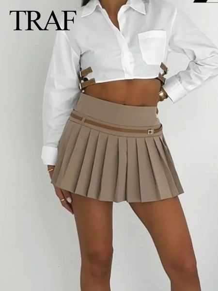 TRAF 2024 Women Spring Casual With Belt Solid Pleated Side Zipper Mini Skirts Shorts Vintage High Waist Female Chic Lady 240402