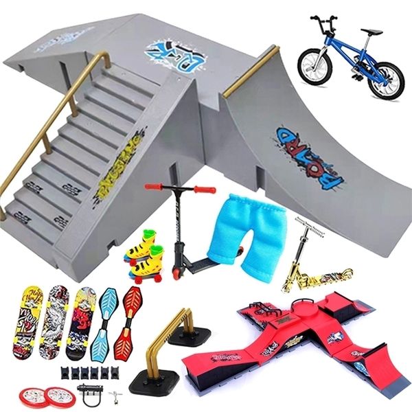 Finger Toys Tech Skateboard Kit Bike BMX Mini Two Wheel Scooter Board s Sport Training Props Ramps Park 220930