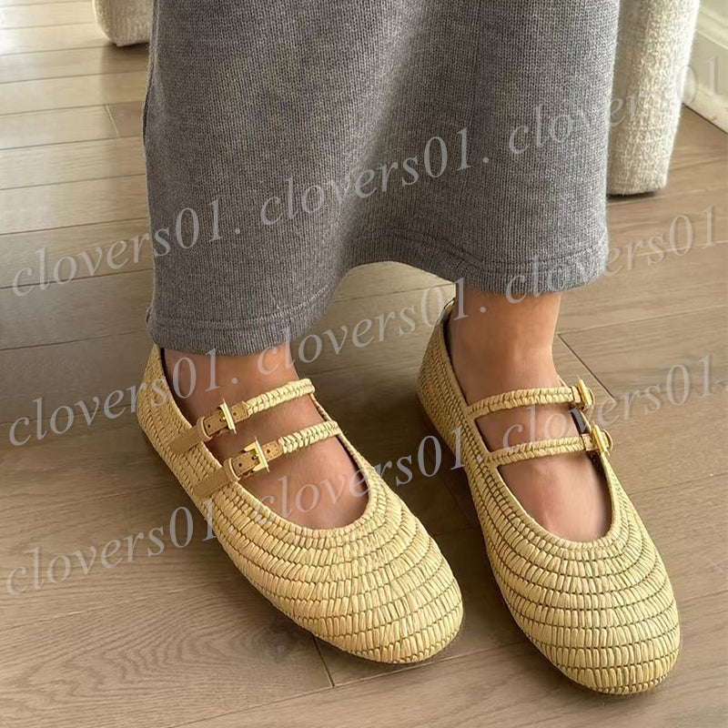 (Premium Quality) Fashion Women&#039;s Flat Sole Shoes Loafers Beach Sandals Women&#039;s Slides Slipper