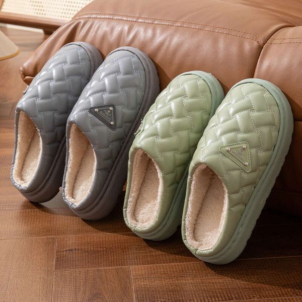Winter New Thick Sole Waterproof Warm Women&#039;s Short Plush ed Slippers Casual Large Size 44-45 Platform Cotton Shoes