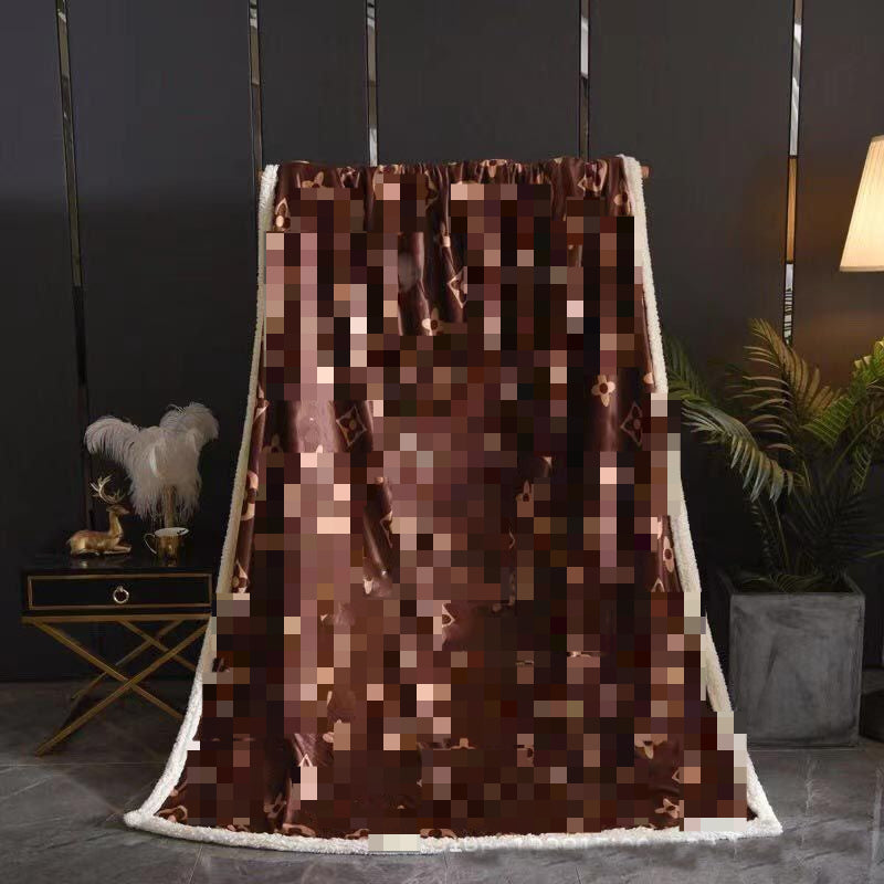 Designer Luxury Blanket - Soft Lamb&#039;s Wool with Aesthetic Design for Babies & Infants