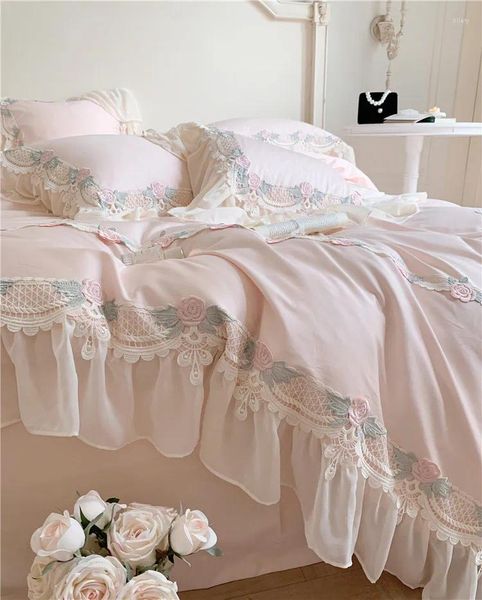 Bedding Sets Lace And French Princess Embroidery Rose 140 Thread Count Long Staple Cotton Four Piece Set