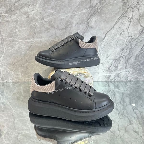 DS238 Design new men&#039;s flat bottomed height increasing casual shoes with lace up soft sole, breathable, comfortable, non slip, daily un