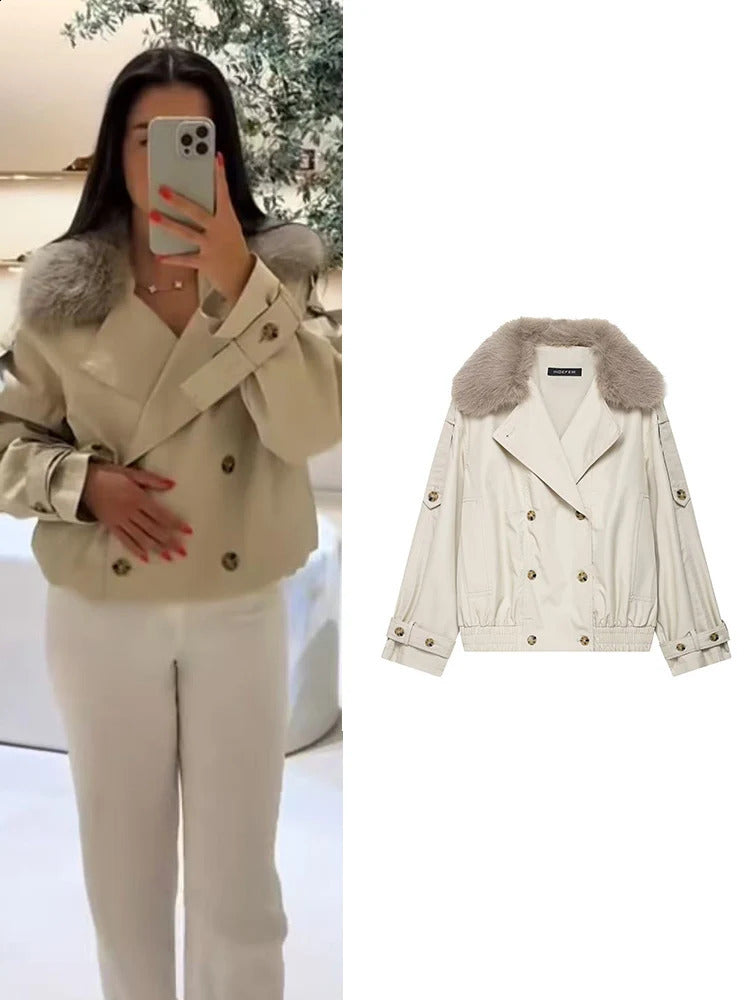 Women Fashion Short Trench Coat 2025 Autumn Fashion Faux Fur Collar Decoration Double Breasted Retro Casual Outerwear Chic 250904