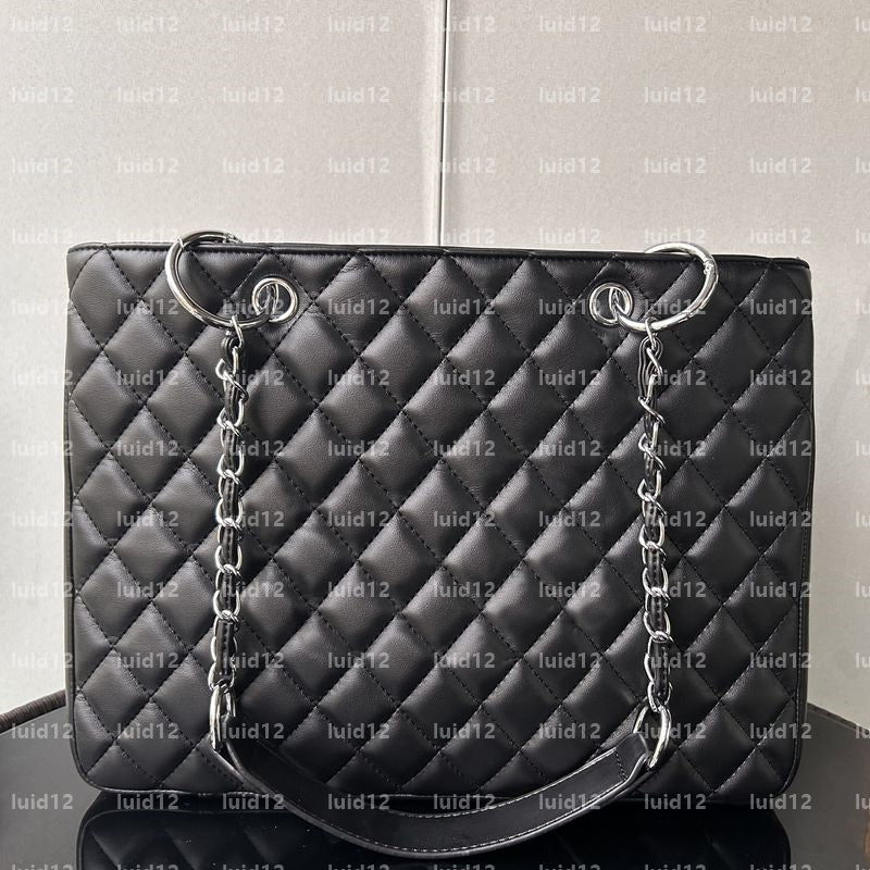 Designer bag handbag Real cowhide New Womens crossbody shoulder bag fashion underarm Bag leather chain bags mirror quality shopping bag envelope tot