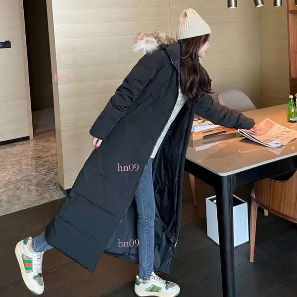 Woman Fur Puffer Coat Fashion Long Parkas Coats Winter Classic Pattern Down Jackets Designer Womens Puff Jacket Outerwear High Quality Xs-Xl