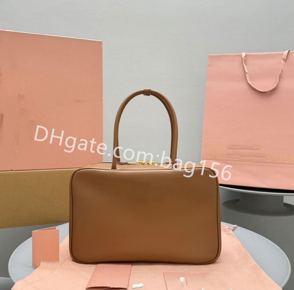 10A mirror Shoulder Bags Bowling Ball Bag Soft Leather Handbags Women Tote Bags Lady Shop Bags Beach Bags Genuine Leather Purse Fashion Lett