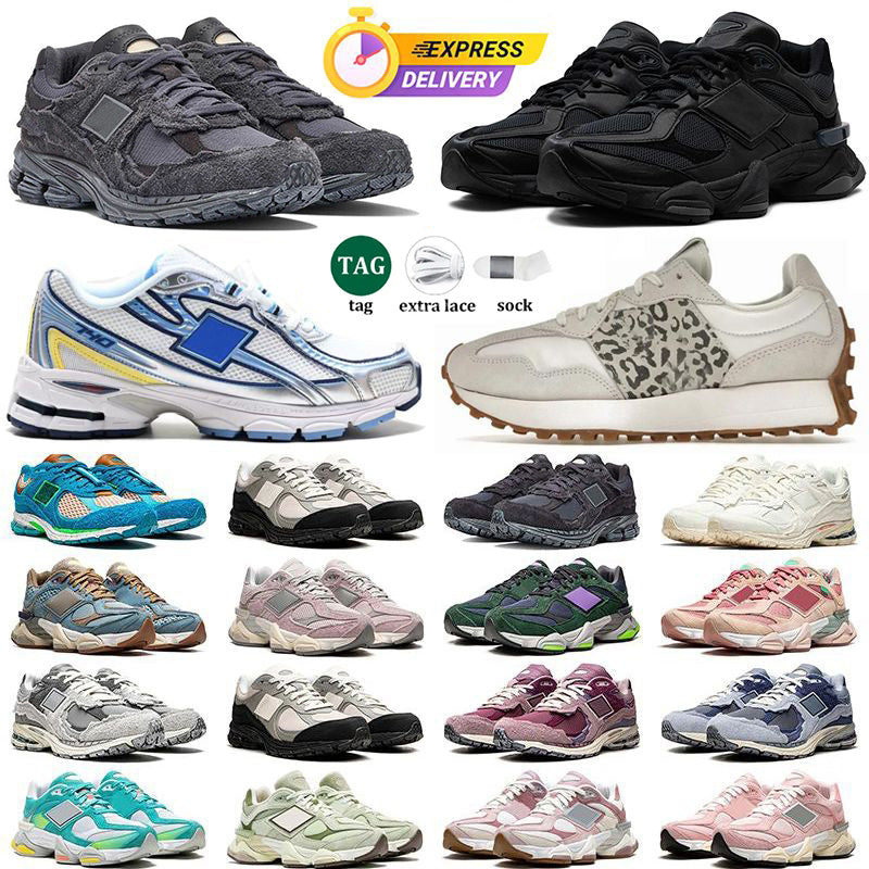 New Designer Running Shoes Sea Salt White Triple Black Leather Quartz Grey Brown Olive Crystal Pink Blue Green Men Women Sports Sneakers Classic Sho