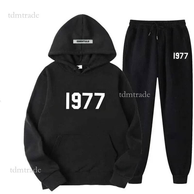 Essential Tracksuits Mens Womens Fashion Brand High Purity Autumn Winter Warm Number 1977 Hoodie Essential Tracksuit Piece Style Essintals Hoodie 00