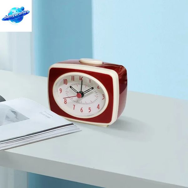 ddmyuranus Alarm Vintage with Fluorescent Hands Emotional Interior Decoration Prop Battery-Powered Desktop Clock Home Gift good