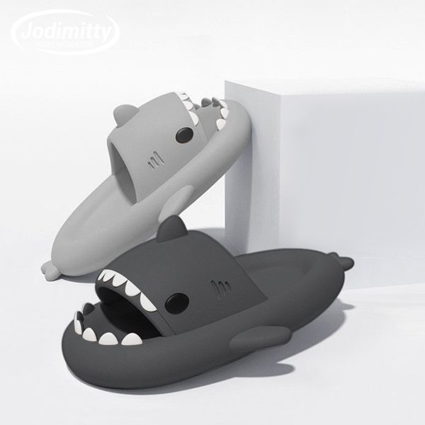 2024 Shark Slides Women Men Summer Shark Slippers Home EVA Bathroom Casual Sandals Outdoor Cool Couple Beach Flip Flops