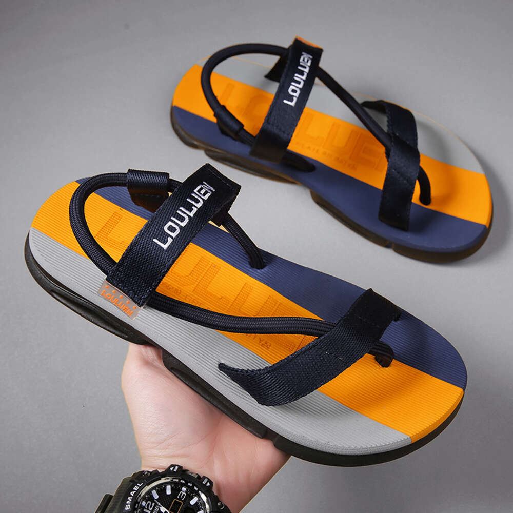2023 Wholesale Designer Flat Sandal Men Summer Fashion Outdoor Flip-flops Custom Slippers with Soft Beach Sandals