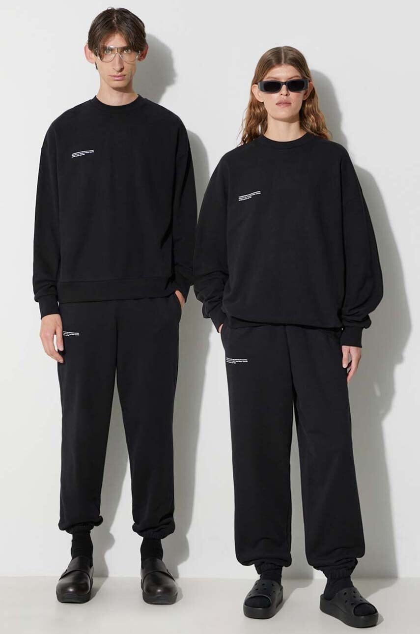 Bombažen pulover Pangaia črna barva