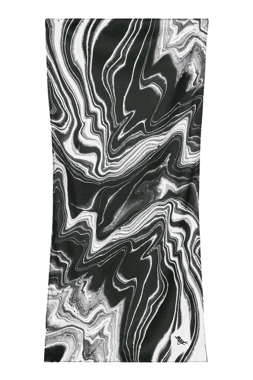 Ručnik za hlađenje Dock & Bay Space Odd 69 x 33 cm boja: crna