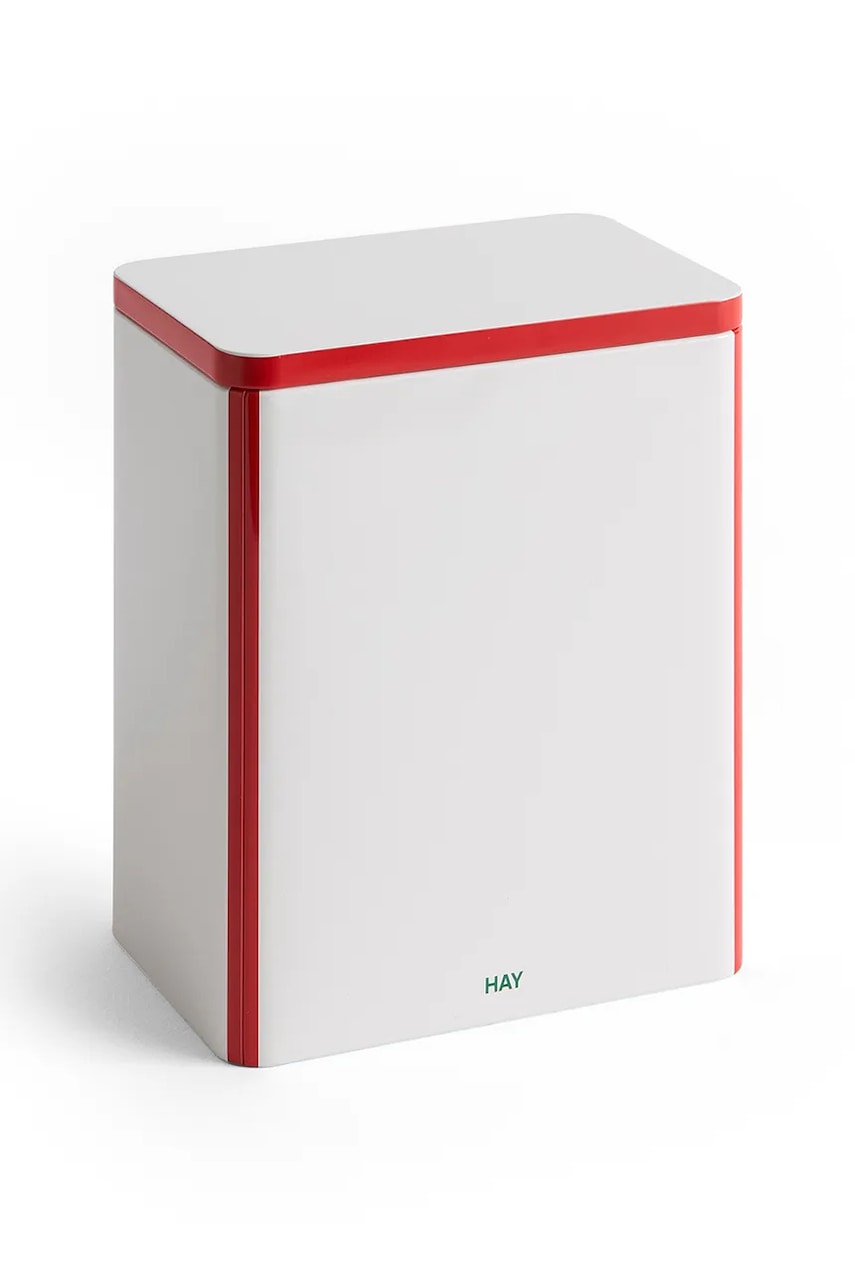 Posoda s pokrovom HAY Tin Container L-17 x 11,1 x 20 cm bela barva