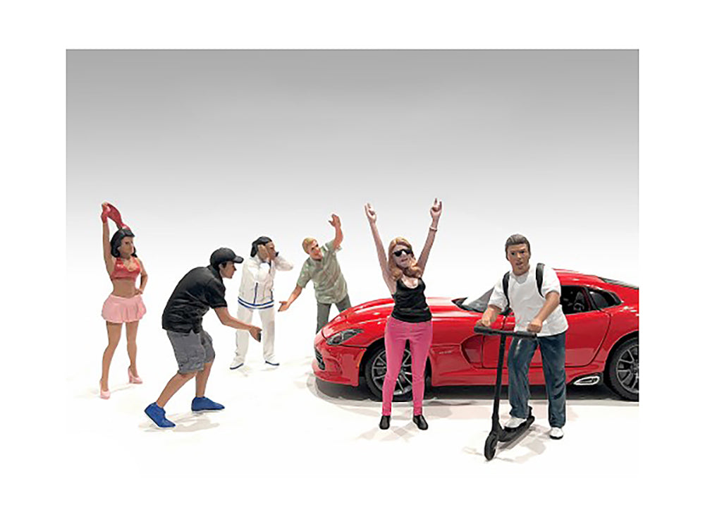 "Figure24 Series 2" 6 piece Figure Set for 124 Scale Models by American Diorama