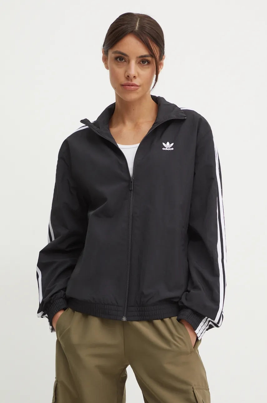 Jakna adidas Originals Woven Tracktop za žene, boja: crna, za prijelazno razdoblje, oversize, JD5331