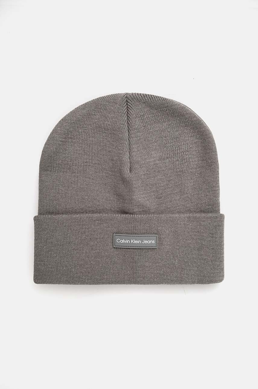 Kapa Calvin Klein Jeans boja: siva, od tanke pletenine, K60K612322