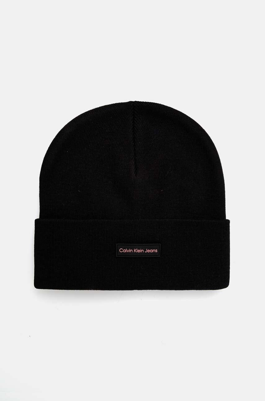 Kapa Calvin Klein Jeans boja: crna, od tanke pletenine, K60K612322