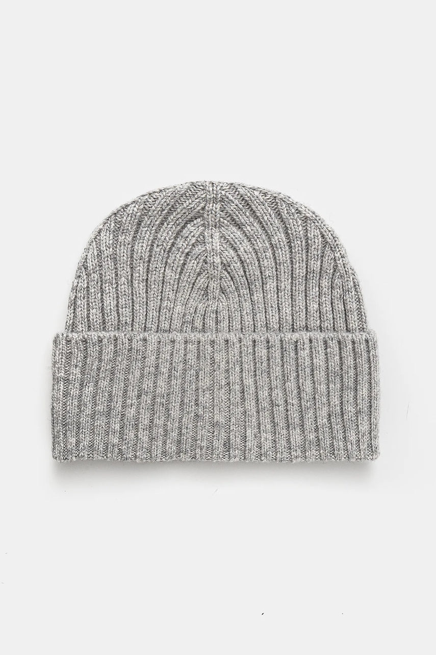 Kapa s dodatkom vune Sisley boja: siva, od tanke pletenine, 132HSA00B