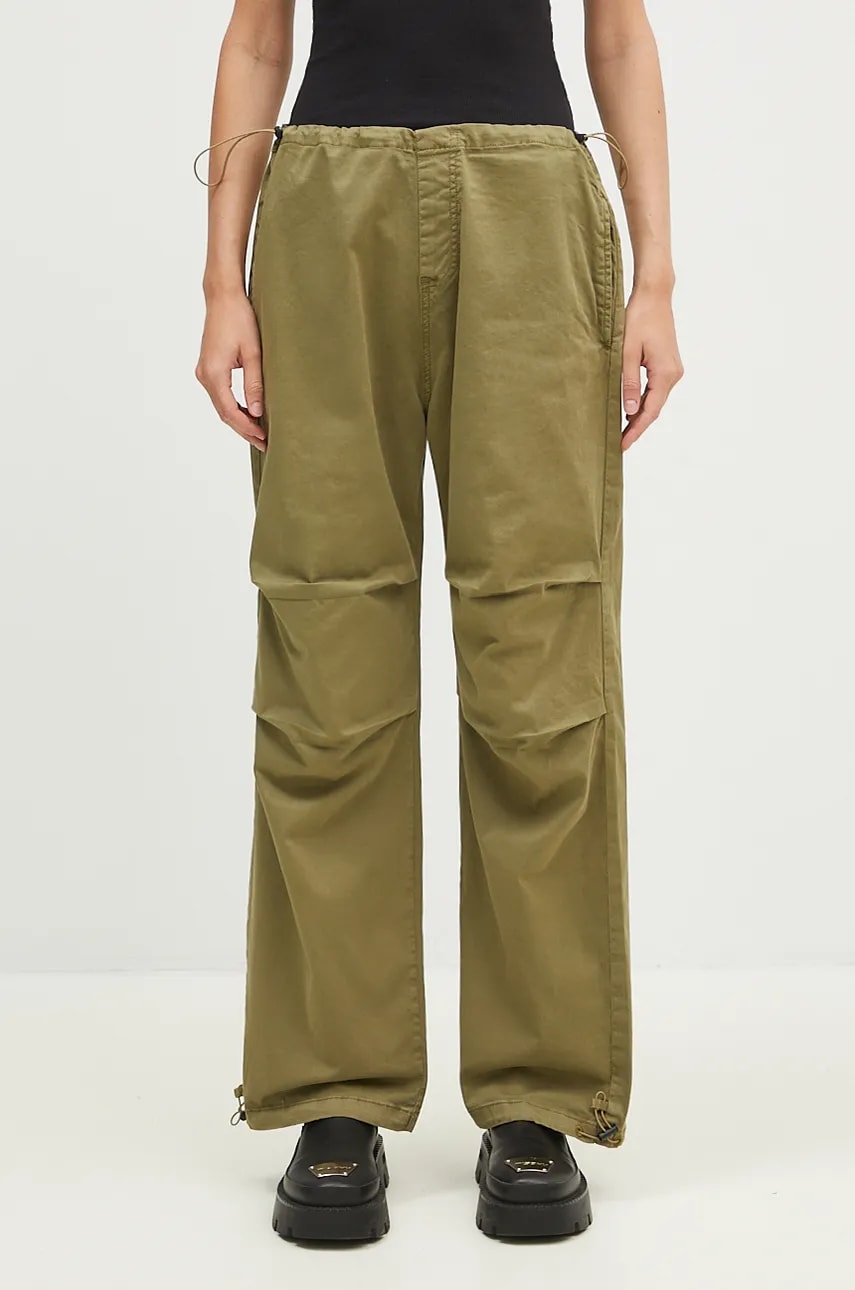 Hlače Alpha Industries Cargo Jogger Pant ženske, zelena barva, 148024