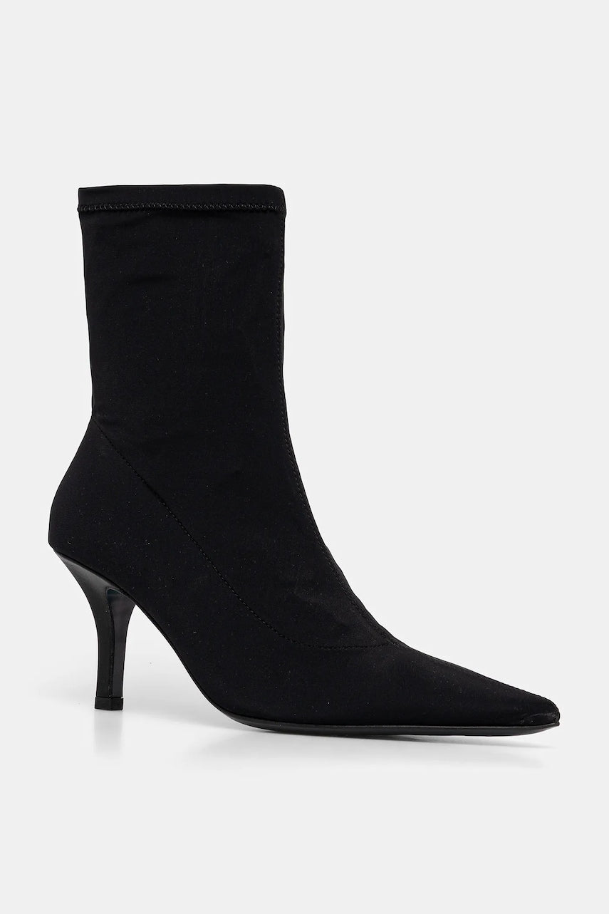 Gležnjače Patrizia Pepe boja: crna, s tankom potpeticom, 8Y0128 J346 K103