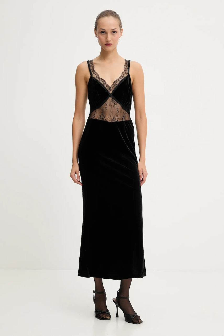 Haljina od velura Never Fully Dressed boja: crna, maxi, ravna, NFDDR3012