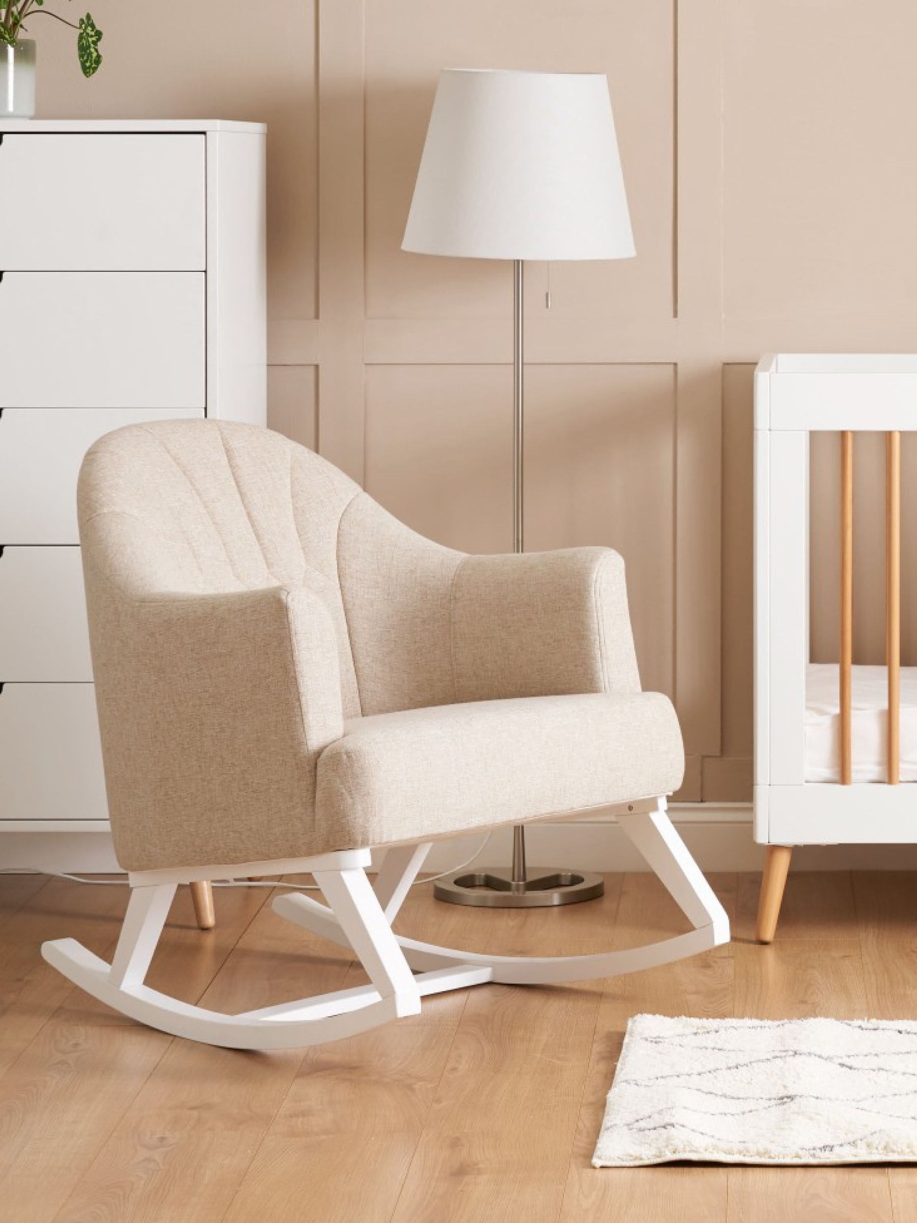 Obaby Oatmeal Round Back Rocking Nursing Chair ONE