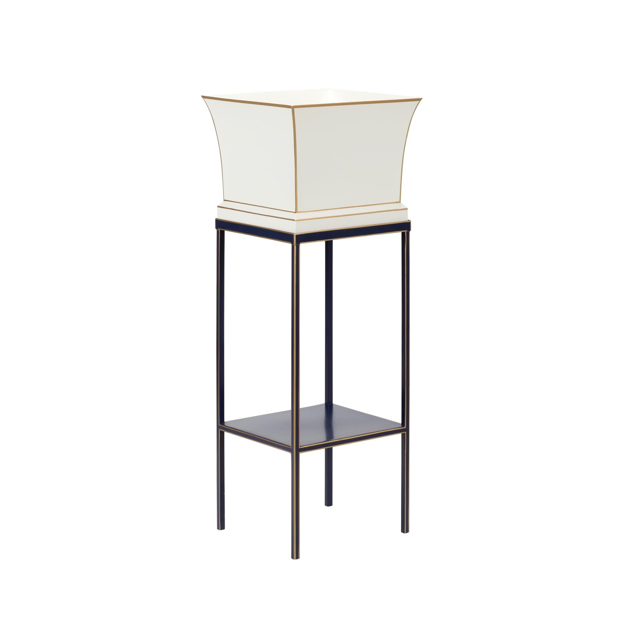 Chelsea House Morrow Tole Planter Morrow Tole - 385194 - Transitional