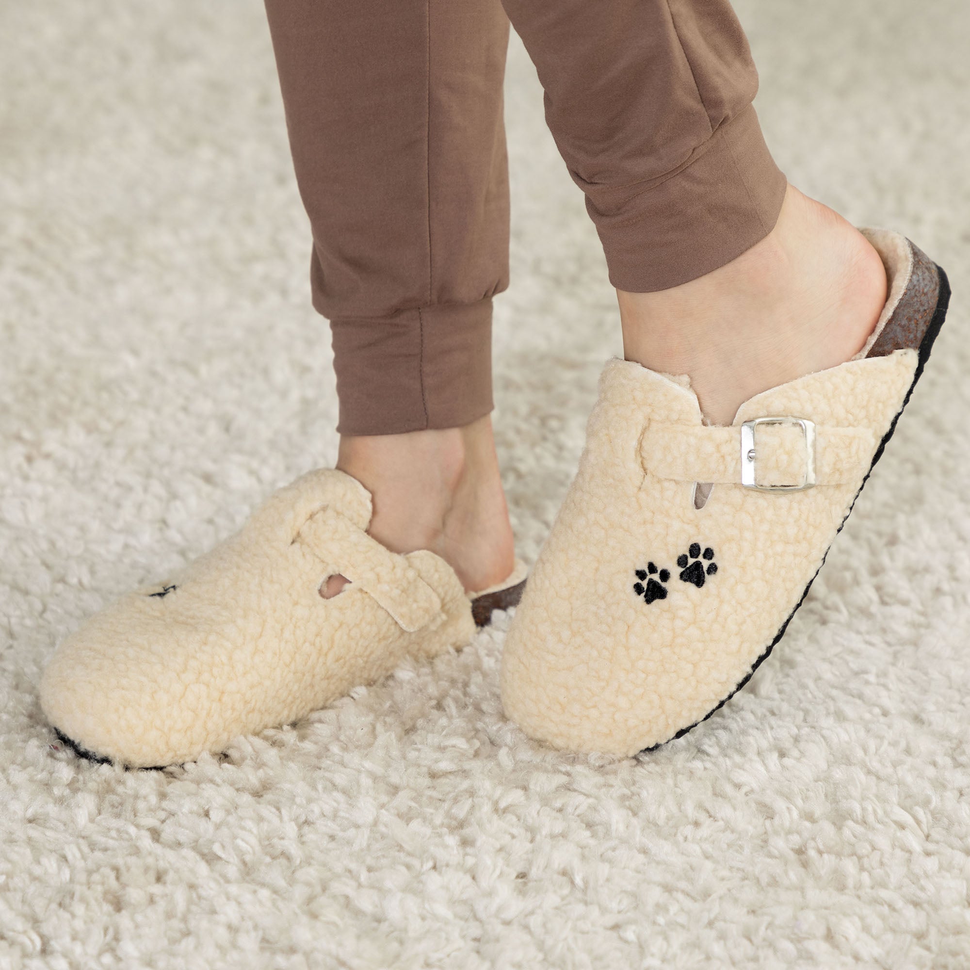 Paw Print Plush Sherpa Fleece Clog Slippers - Cream - 7