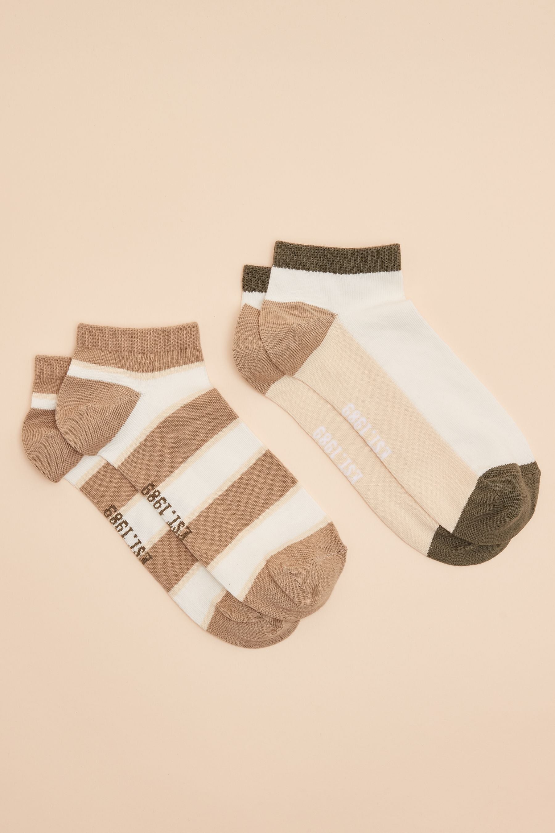 Joules - Men's Rilla Natural Pack of Two Trainer Socks