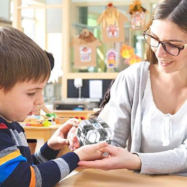 3D Spinning Marble Maze Cube Puzzle