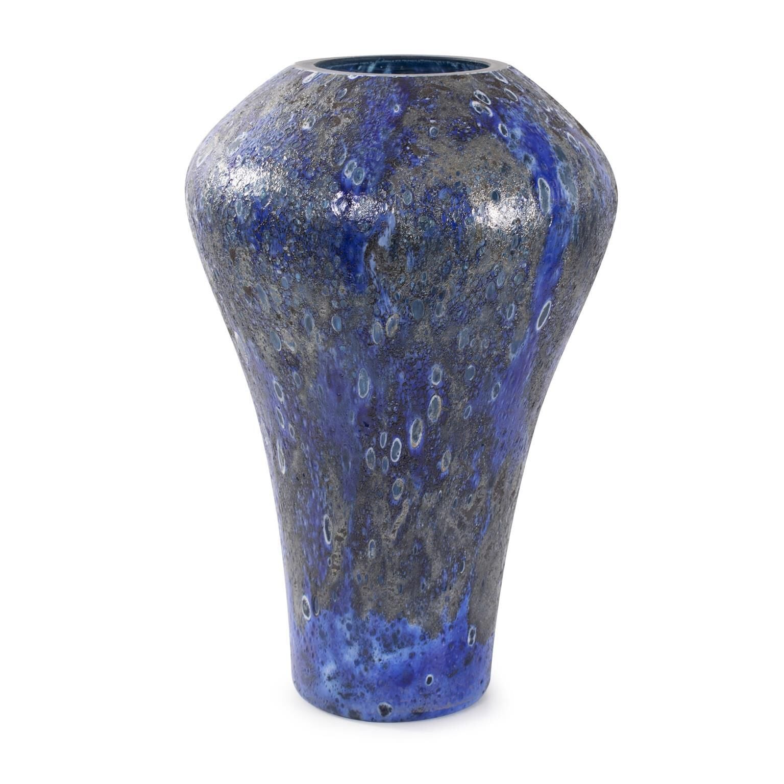 Howard Elliott Collection The Zynsky Vase-Urn The Zynsky - 44095 - Modern Contemporary