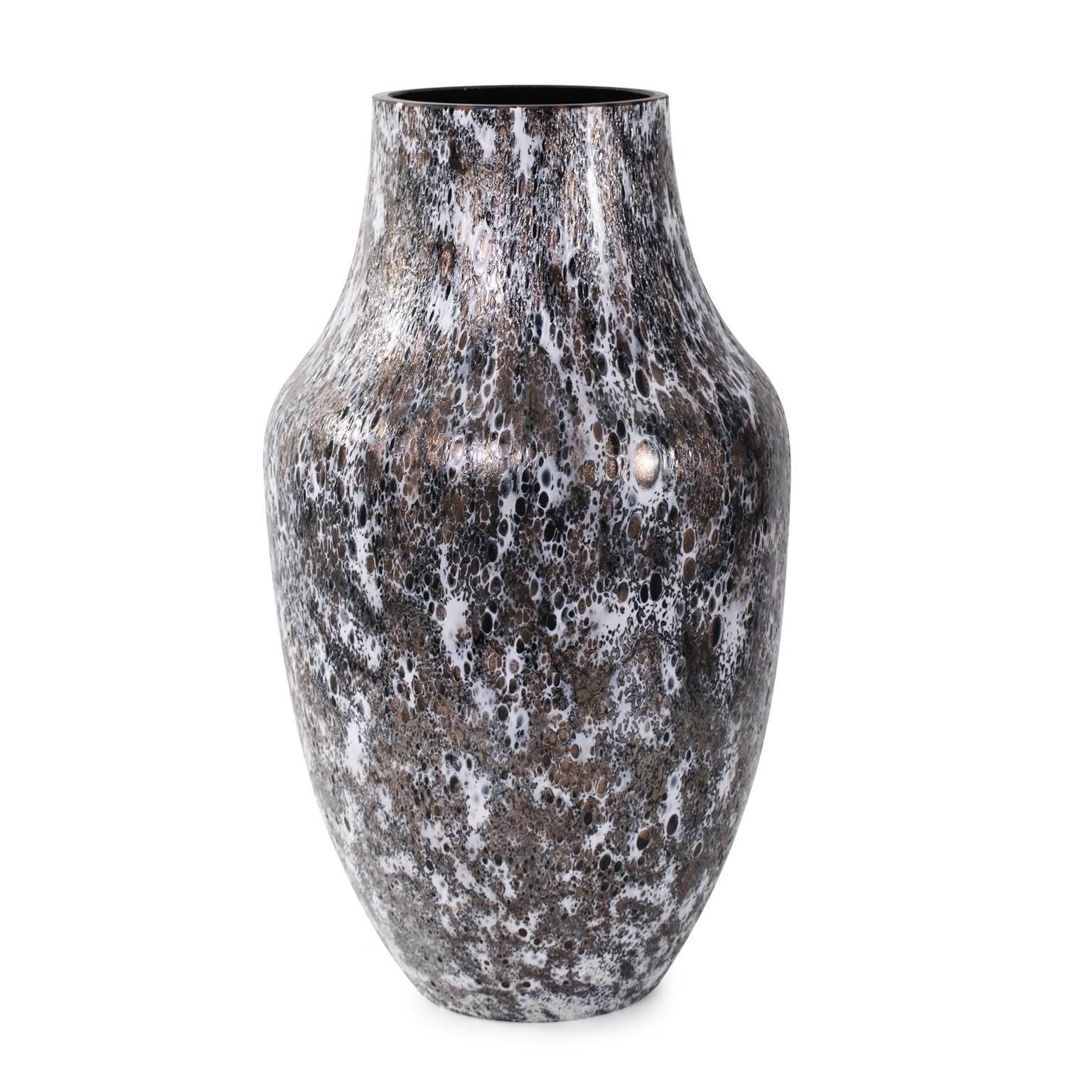 Howard Elliott Collection The Zynsky Vase-Urn The Zynsky - 44102 - Modern Contemporary
