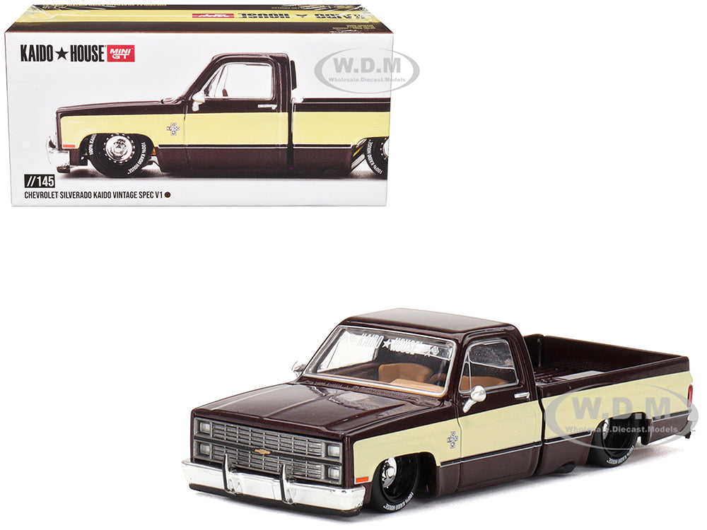 Chevrolet Silverado Pickup Truck "KAIDO Vintage Spec V1" Brown with Cream Sides (Designed by Jun Imai) "Kaido House" Special 1-64 Diecast Model Car b