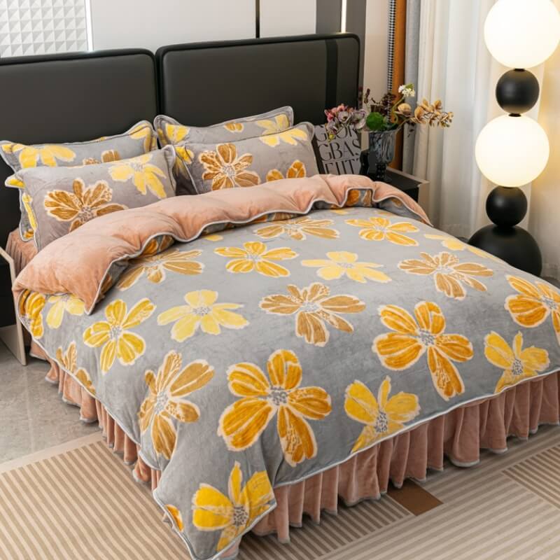 Modern Leaf Pattern Soft Milk Velvet Bed Sheet Set with Bed Skirt, Fireworks in March - Queen(4 pcs)