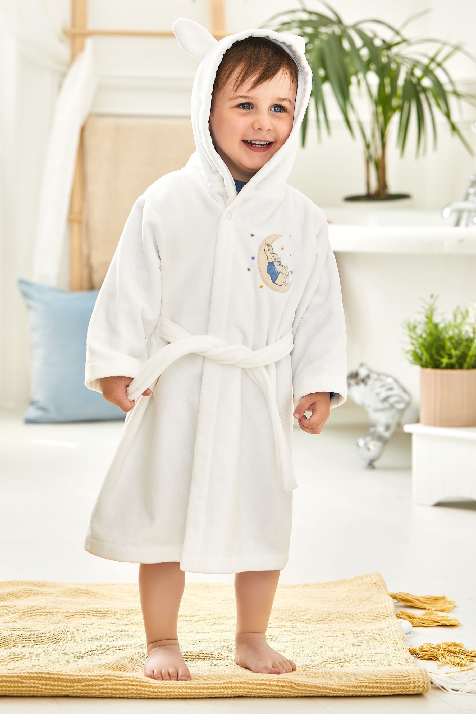 White Peter Rabbit Cotton Dressing Gown 1-2 Yrs Matron Inn