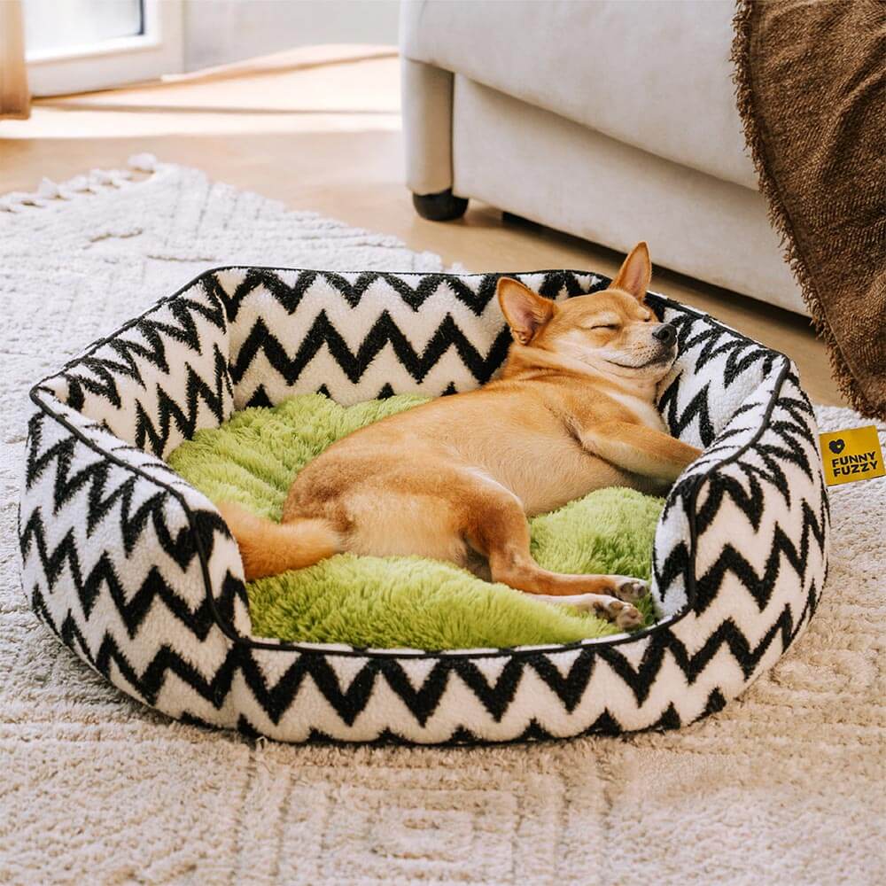 Plush Retreat Chevron Dog Bed-The Warm Hugger, Black - L
